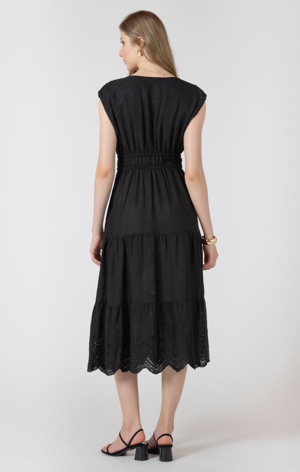 Robe mi-longue
