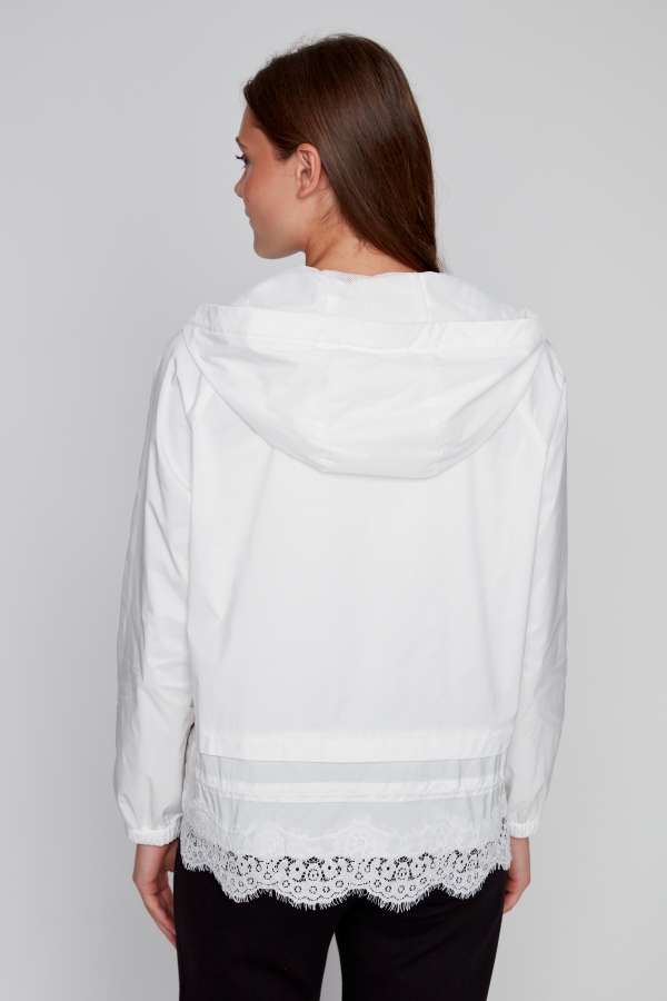 Manteau coupe vent